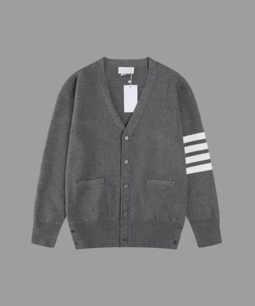knitted cardigan men's spring and autumn new classic stripe casual side slit  V-neck sweater coat