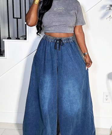 Plus Size Pocket Elastic Waist Wide Leg Denim Jeans