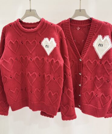 Autumn/ Winter New Heart Jacquard Letter Logo Sweater Pullover Female