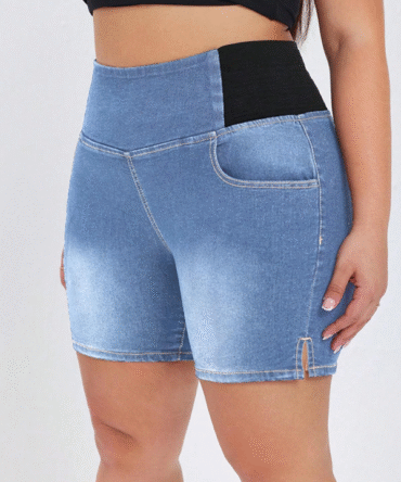 Plus Size Elastic Waist Denim Shorts